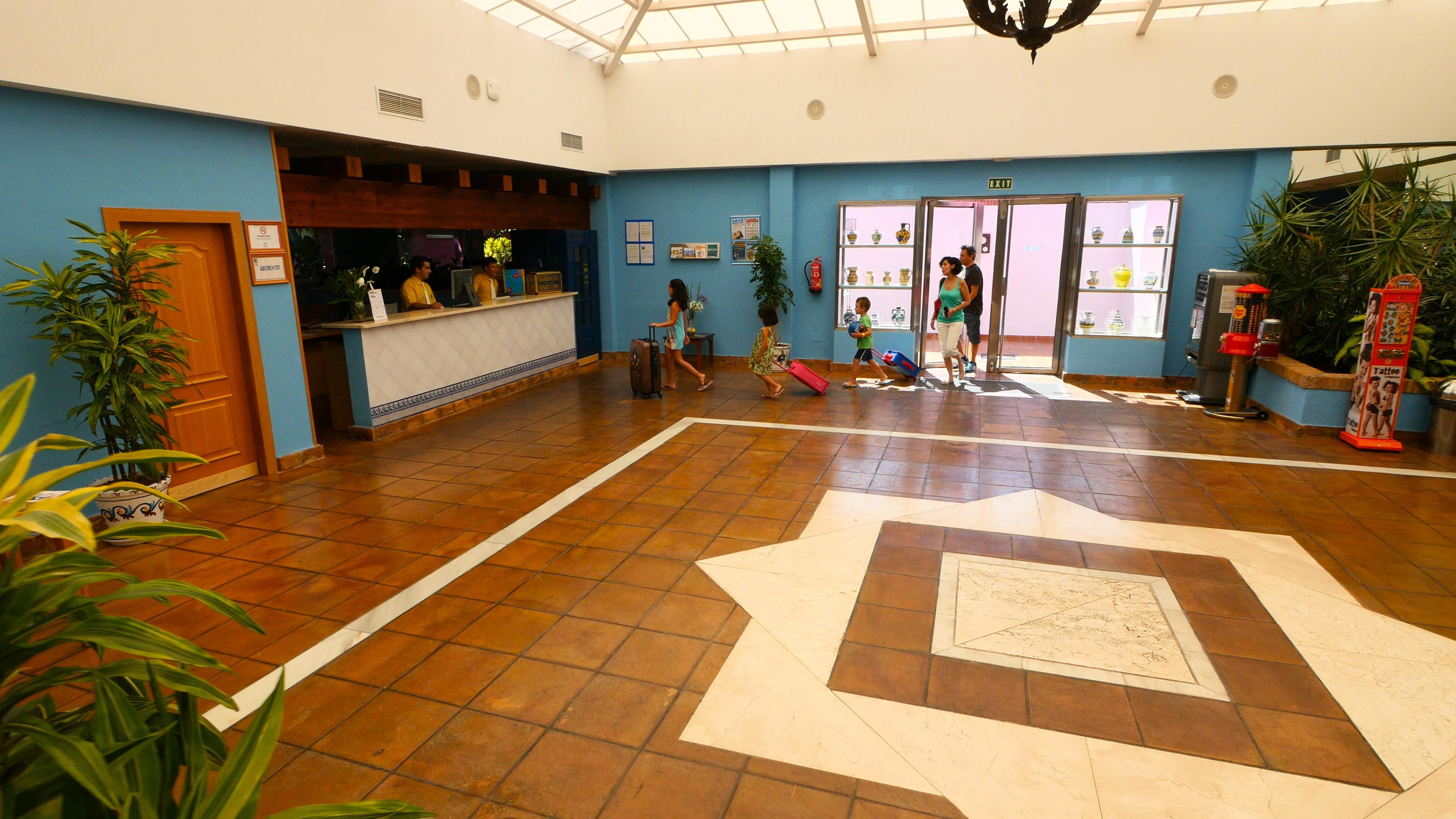 Diverhotel Dino Marbella Exterior photo